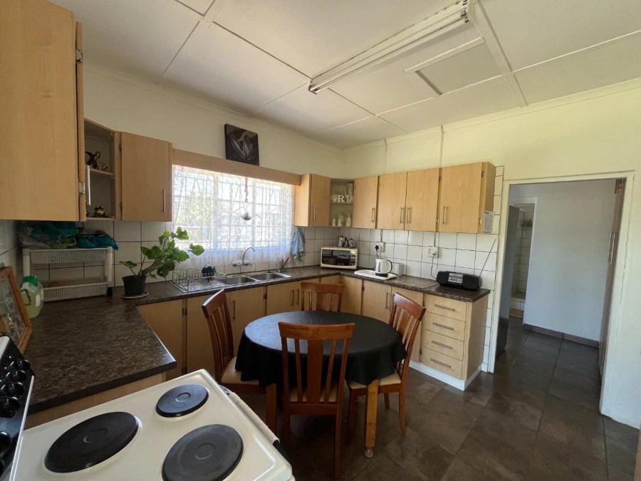4 Bedroom Property for Sale in Olyfvenhoudtsdrift Northern Cape